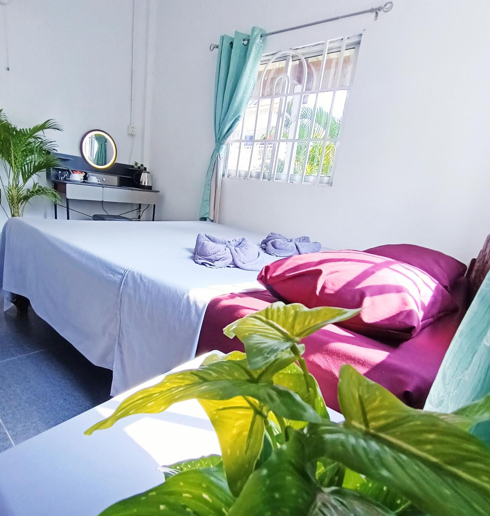 קו רונג סנלואם Sam'S Guesthouse M'Pai Bay מראה חיצוני תמונה